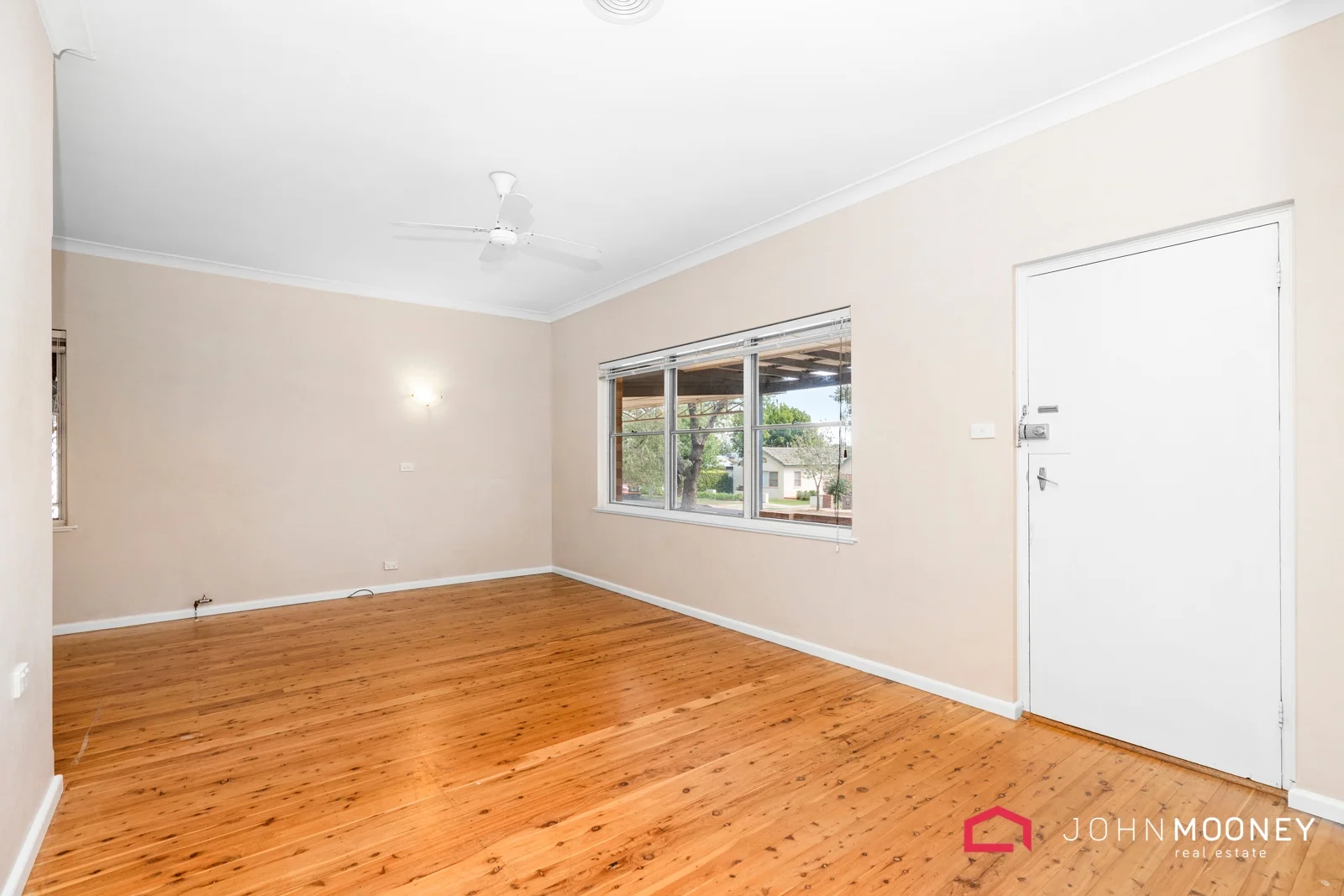 Additional image 4 of 2 Croaker Street, Turvey Park NSW 2650