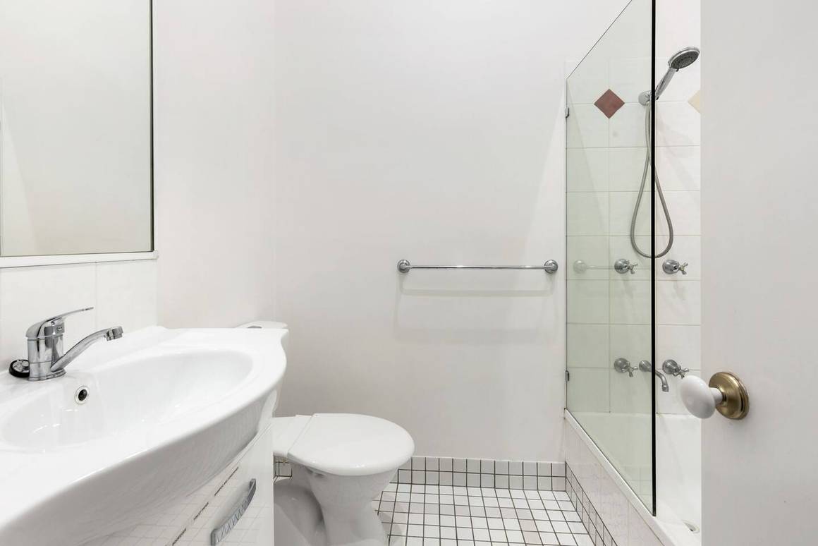 4/56 Moreton Street New Farm 4005 - Image 6