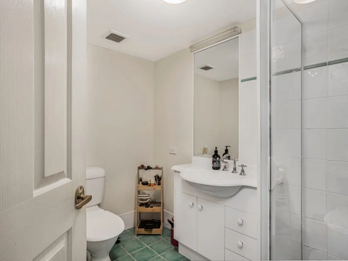 Additional image 7 of 2/20 Stephens Street, Burleigh Heads QLD 4220