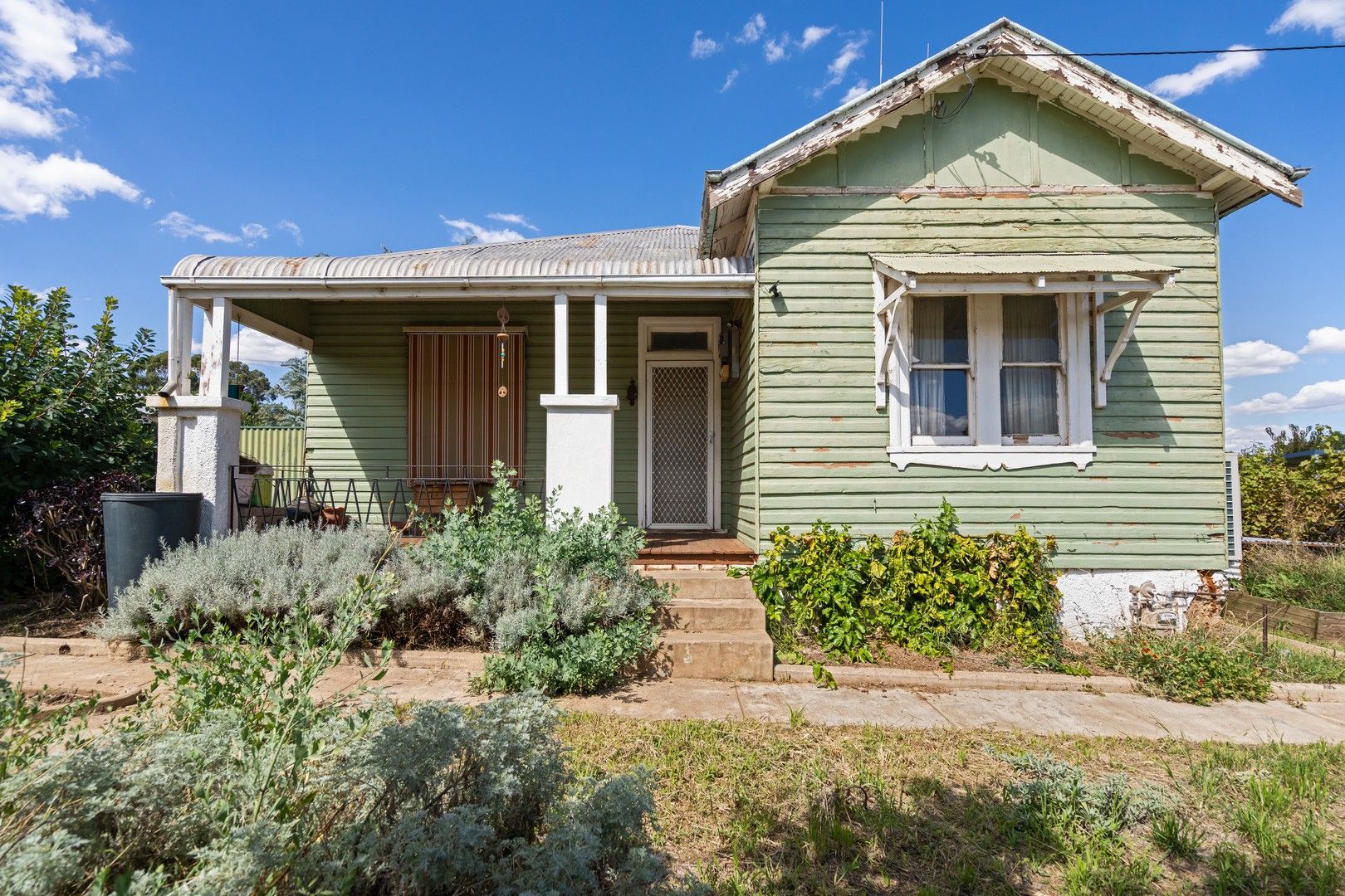 52 Main Street, Junee NSW 2663, Image 0