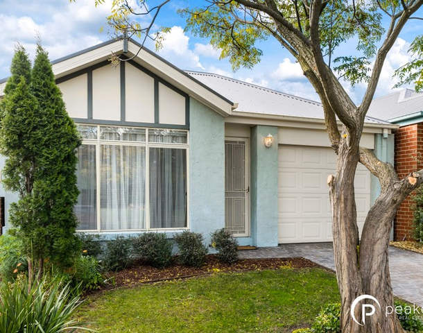 2 Superior Terrace, Narre Warren VIC 3805