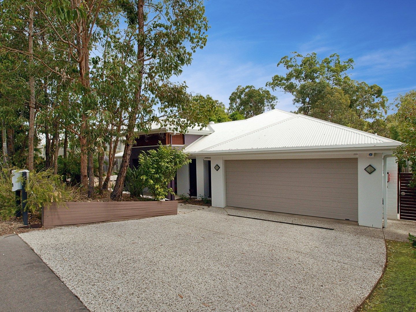 19 Goodenia Cres, Seventeen Mile Rocks QLD 4073, Image 0