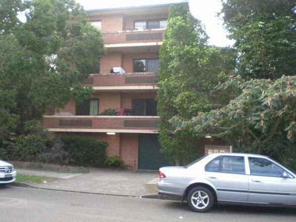 1/54-56 Macquarie Place, Mortdale NSW 2223
