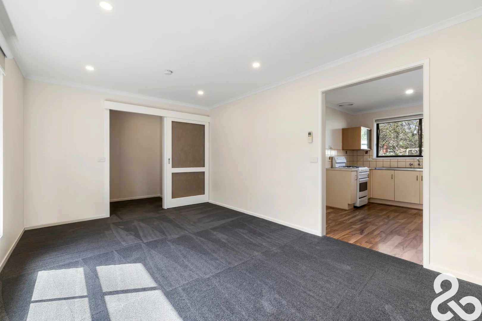 Additional image 3 of 2/2 Reeves Street, Watsonia VIC 3087