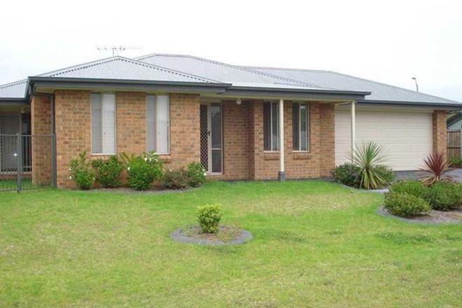 Picture of 1/39 Conder Crescent, METFORD NSW 2323