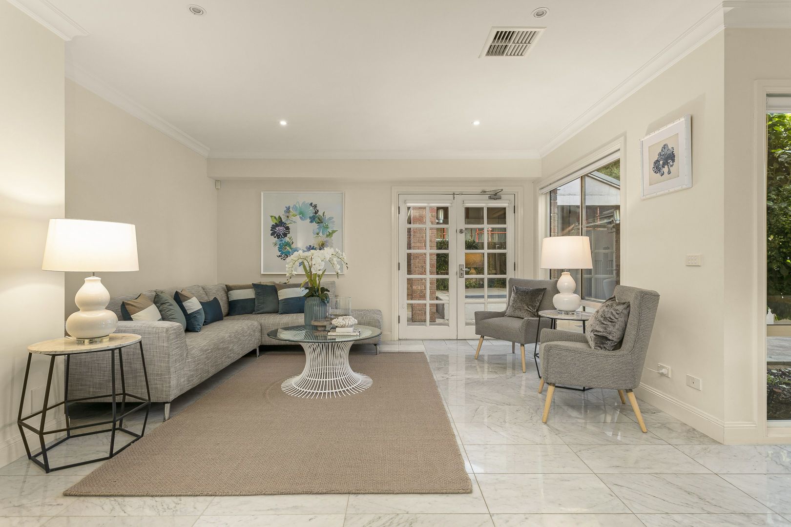 47 Daniel Street, Burwood VIC 3125, Image 2