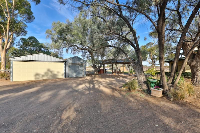 399 Delta Road, CURLWAA NSW 2648, Image 2