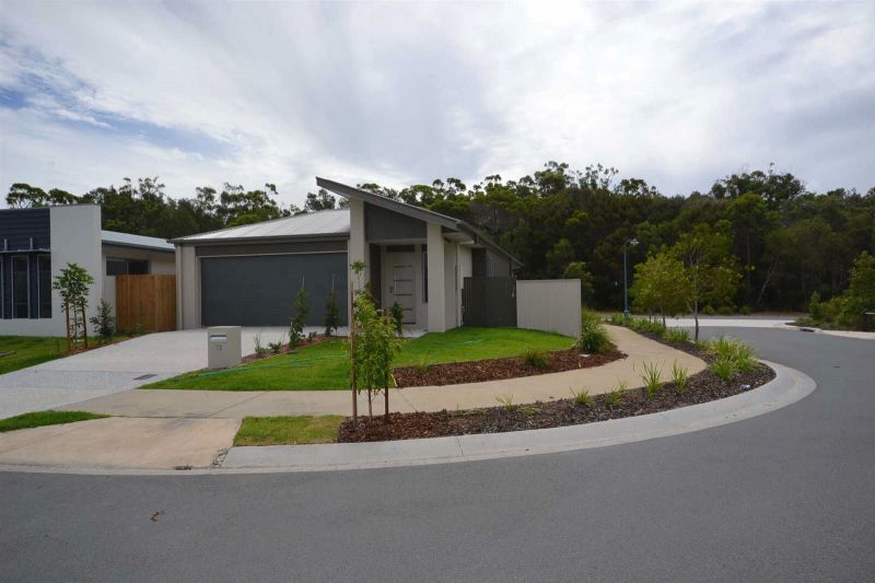 3 bedrooms House in 71 Viola Square PEREGIAN SPRINGS QLD, 4573