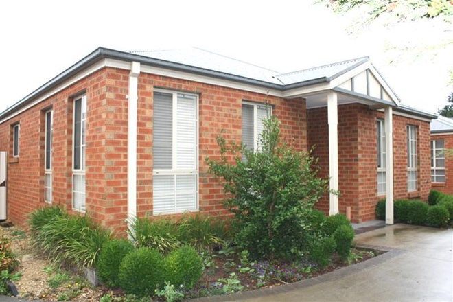 Picture of Unit 3/29 Murphy St, ROMSEY VIC 3434