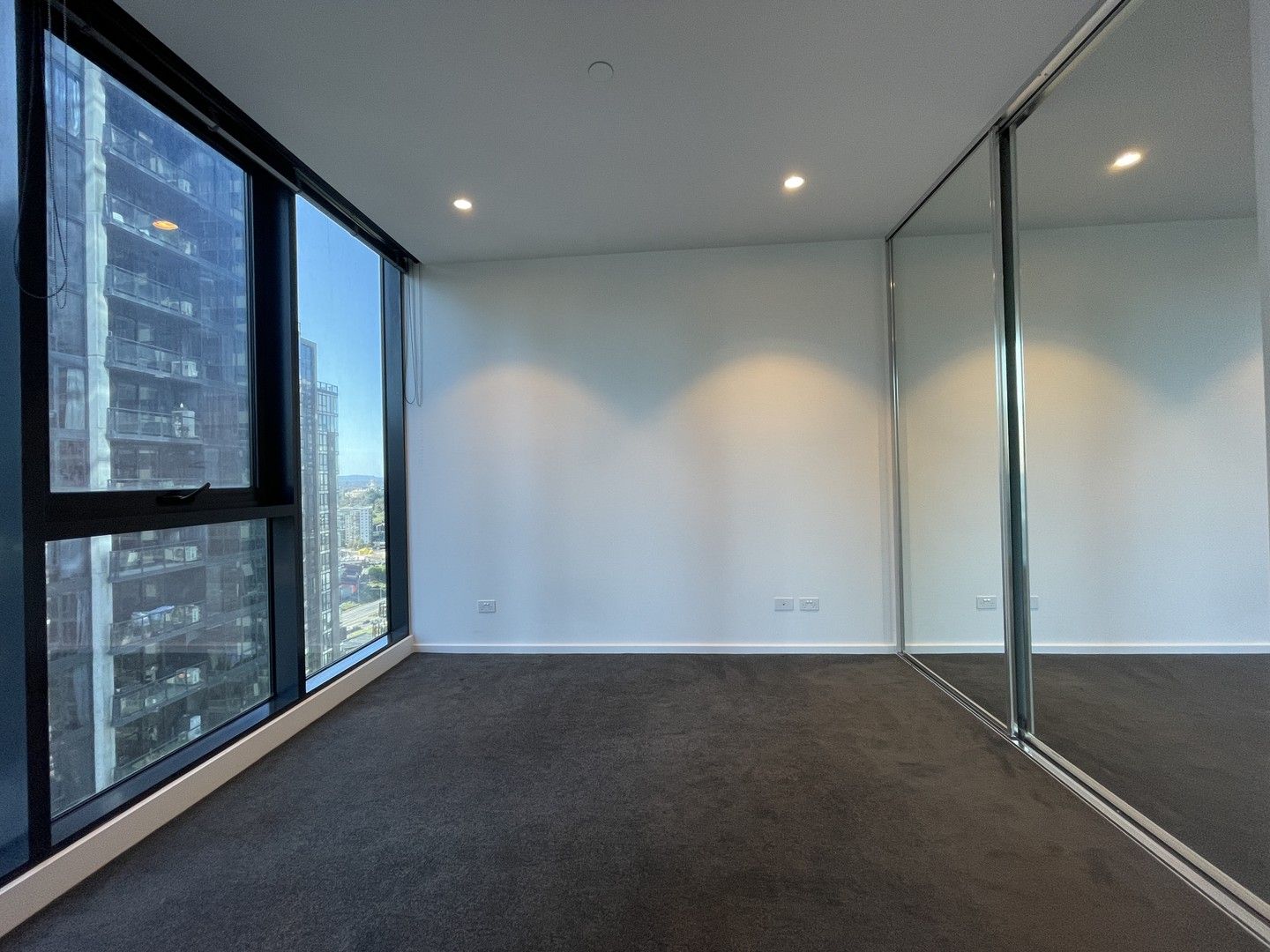 2209/1 Balston St, Southbank VIC 3006, Image 2