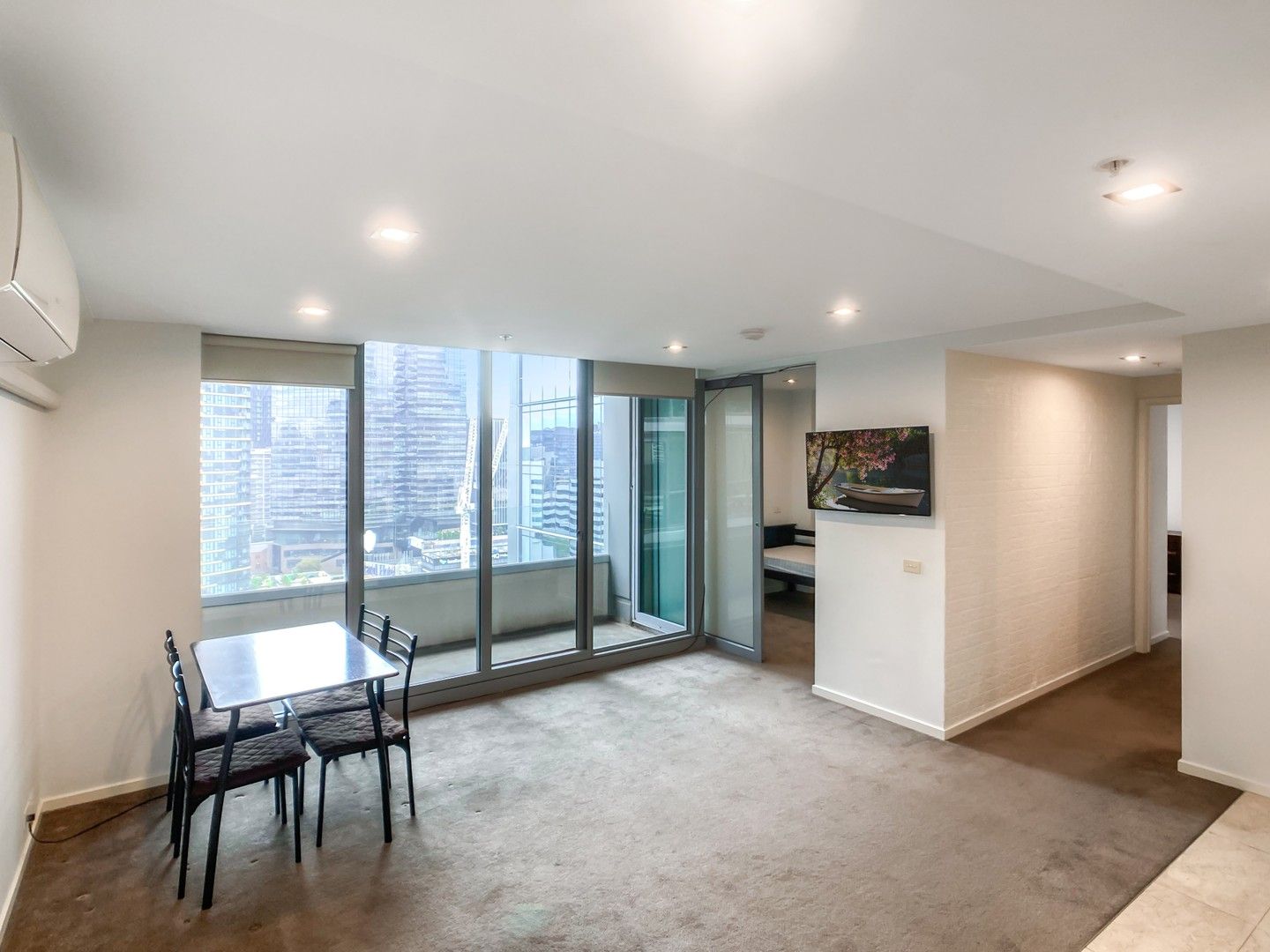 2 bedrooms Apartment / Unit / Flat in 2007/8 Downie Street MELBOURNE VIC, 3000
