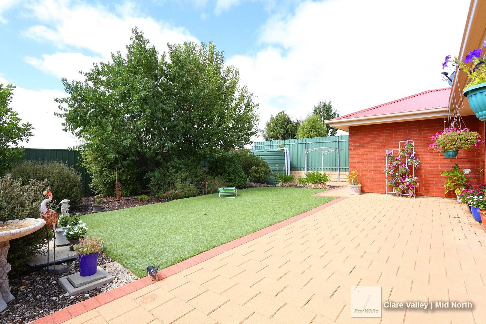 11 Tamblyn Street, Clare SA 5453, Image 1