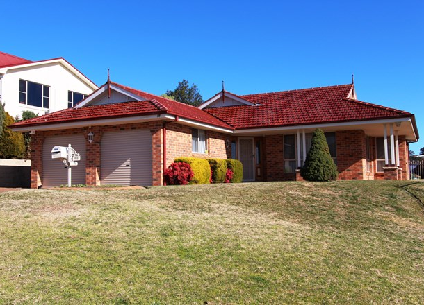 98 Osborne Avenue, West Bathurst NSW 2795