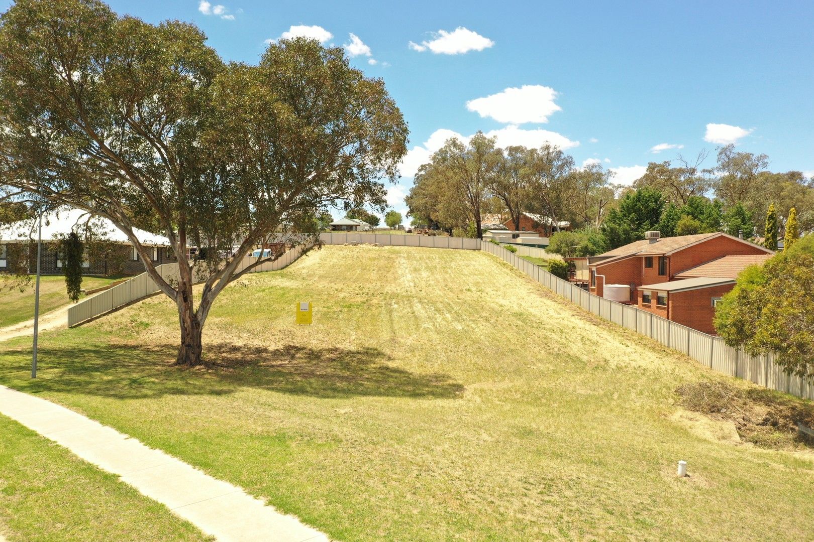 23 Giugni Place, Young NSW 2594, Image 0