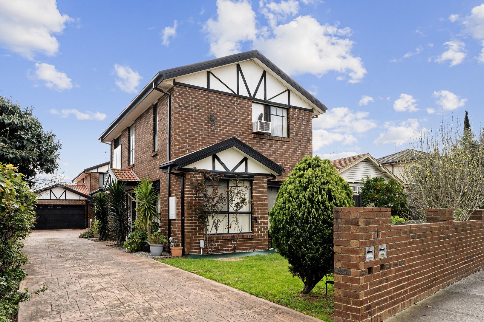 3 bedrooms Apartment / Unit / Flat in 1/1 Lorensen Avenue COBURG NORTH VIC, 3058