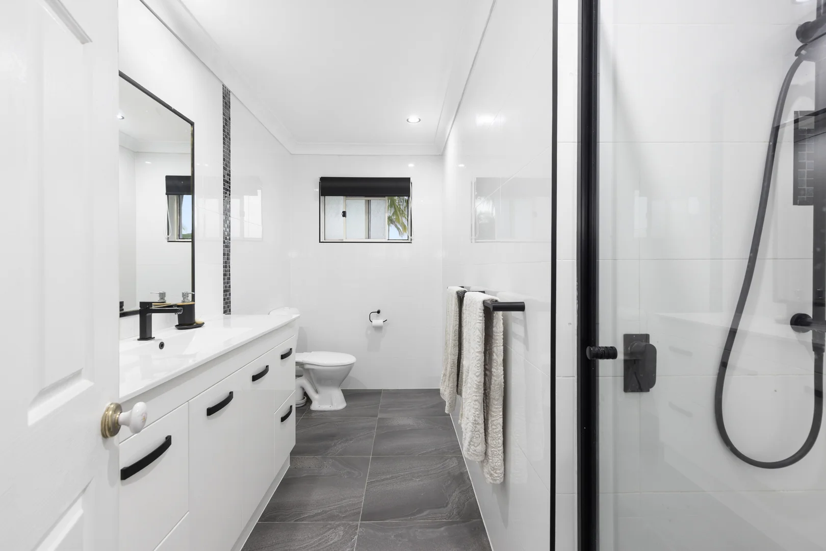 Additional image 12 of 23 Enderbury Crescent, Pacific Pines QLD 4211