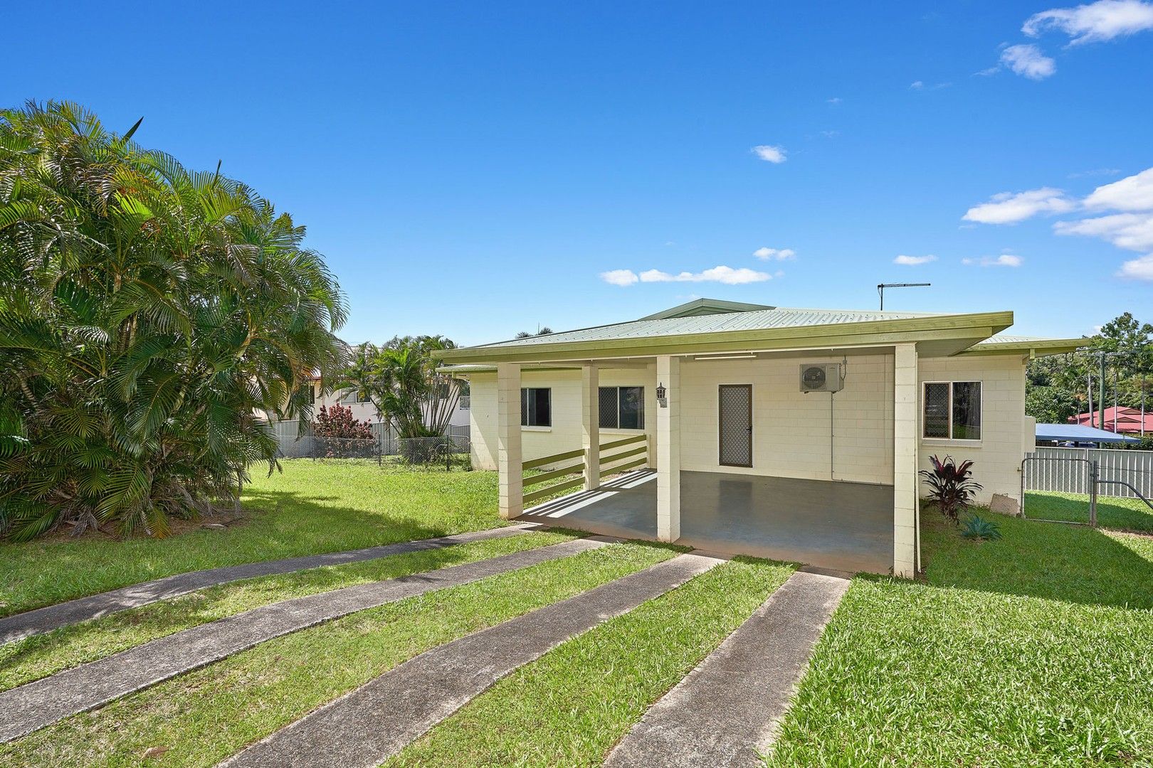 8 Helen Close, Smithfield QLD 4878, Image 0