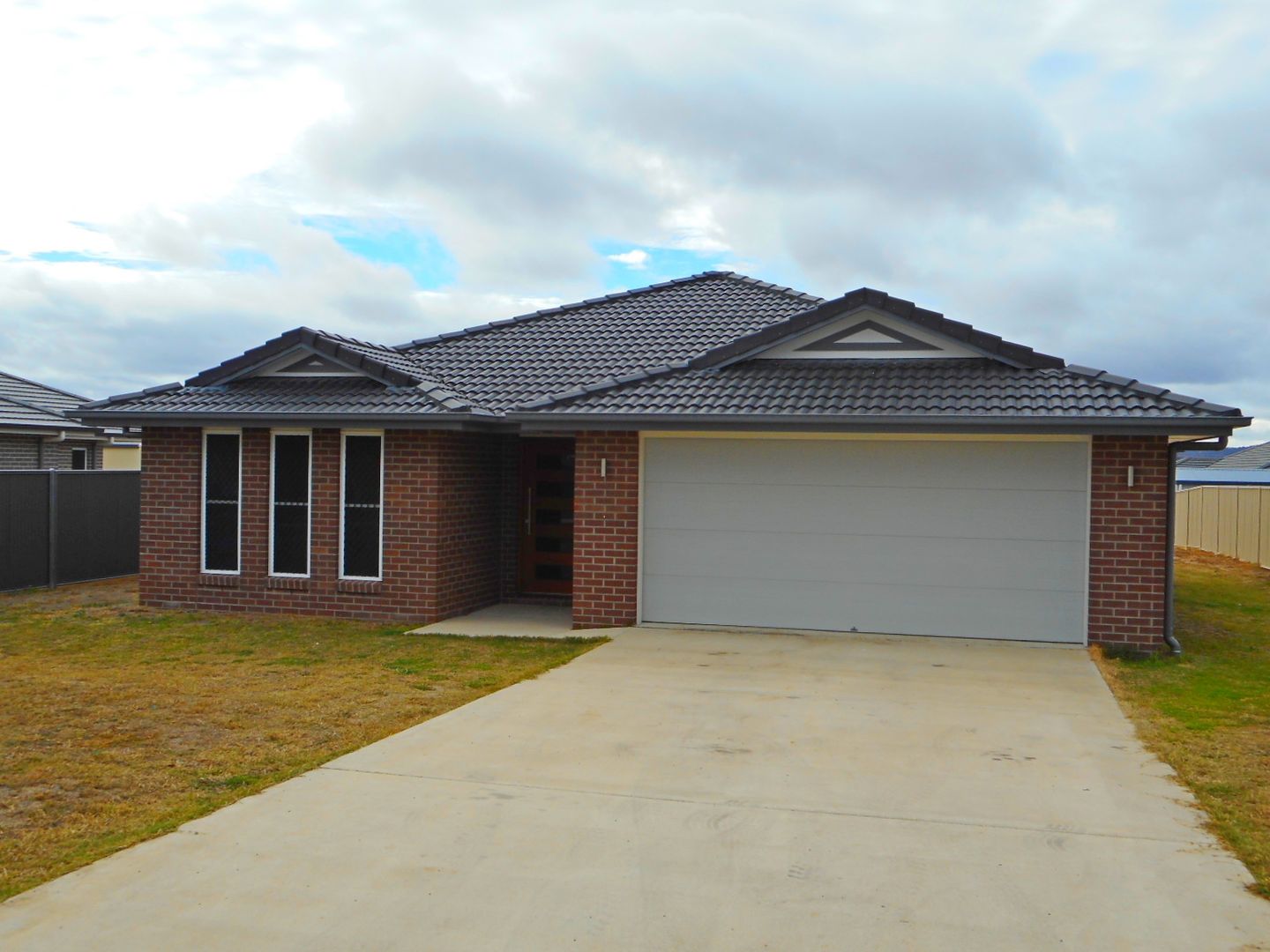 12 Derby Drive, Rosenthal Heights QLD 4370