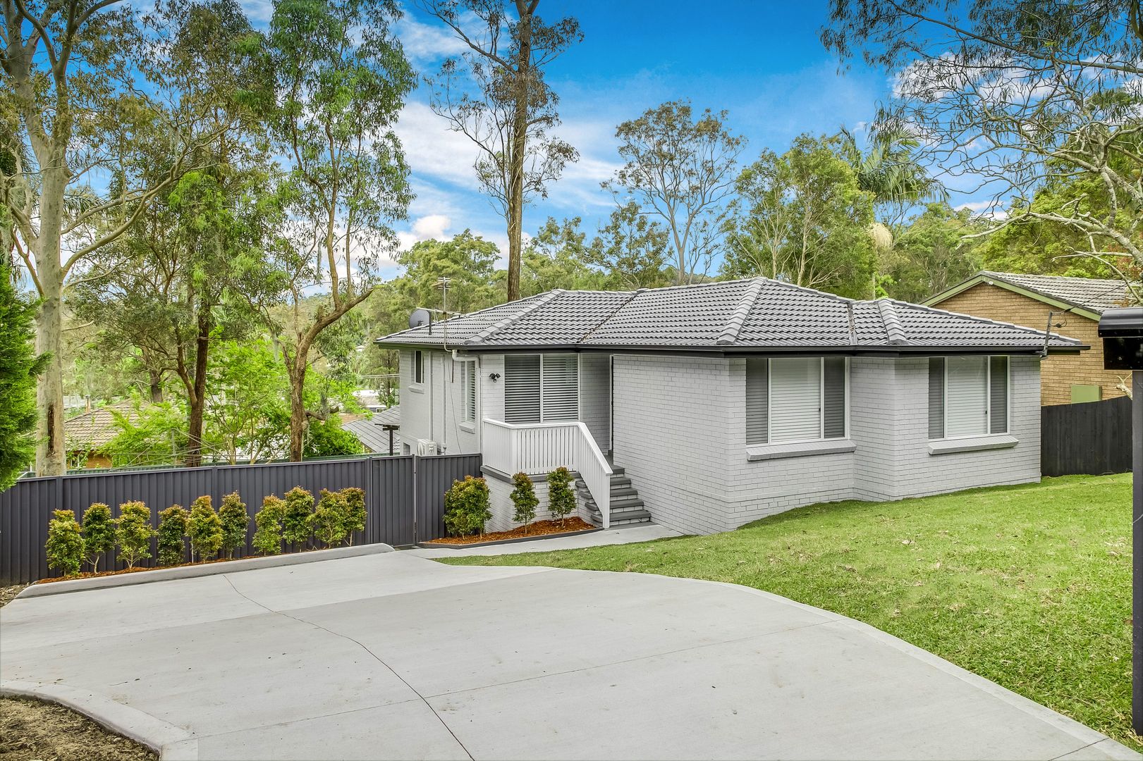 83 Casey Drive, Watanobbi NSW 2259