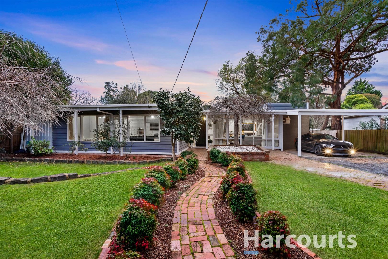 4 bedrooms House in 51 Landscape Drive BORONIA VIC, 3155