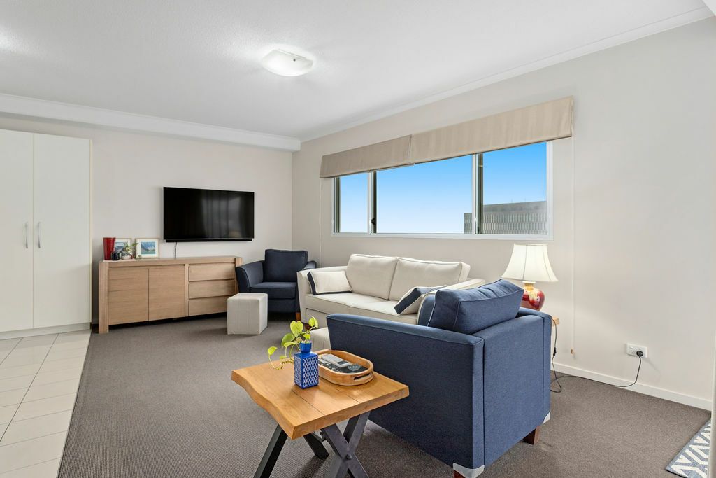 Unit 901/11 Ellenborough St, Woodend QLD 4305, Image 0