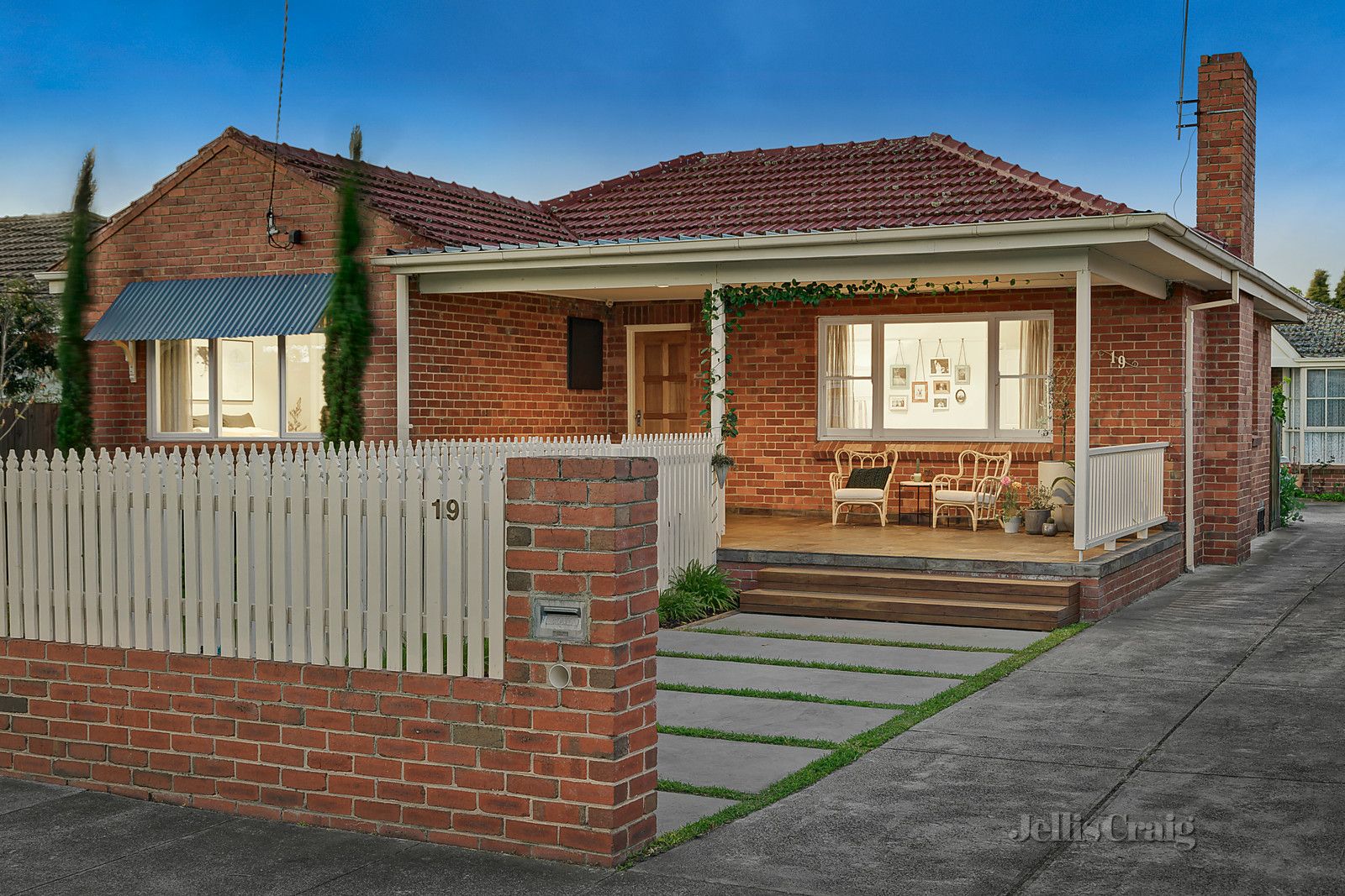 1/19 Latham Street, Bentleigh East VIC 3165, Image 0