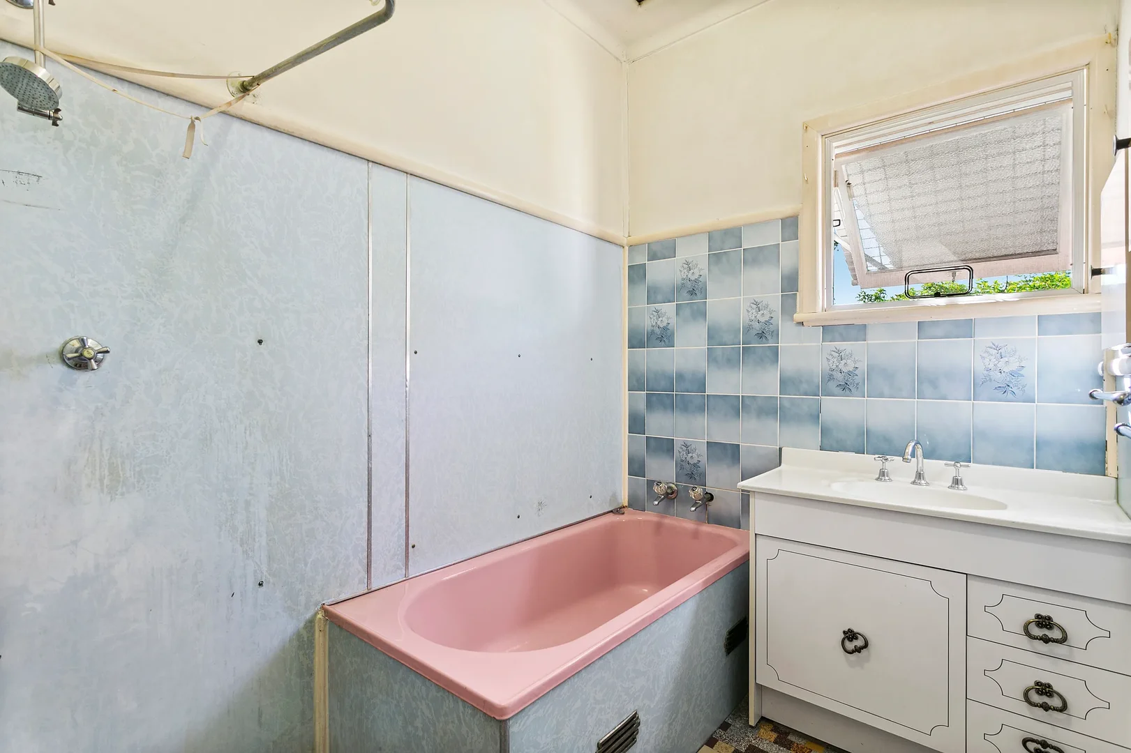 Additional image 6 of 2 Tims Crescent, Guildford NSW 2161