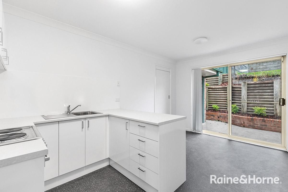 6/4 Chippindall Street, Speers Point NSW 2284, Image 2