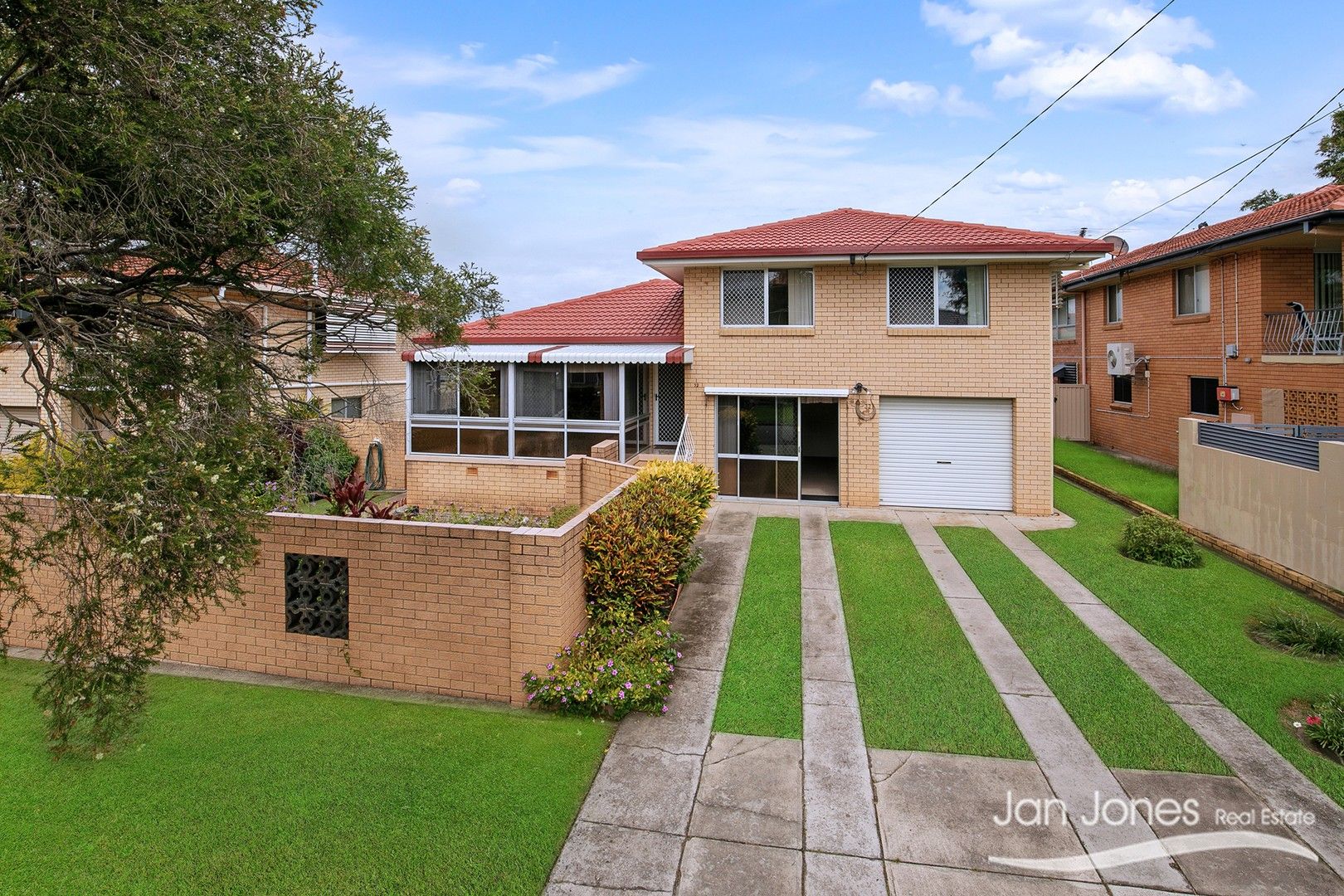 32 Kalimna Dr, Clontarf QLD 4019, Image 0