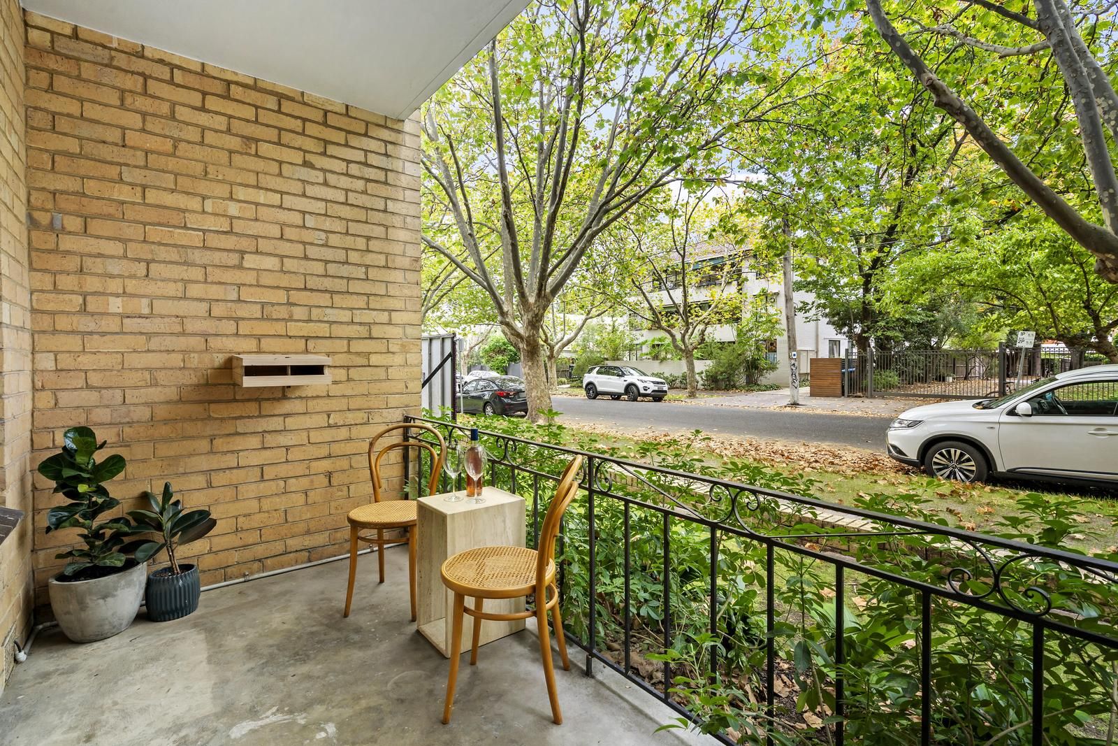 2/9 Cromwell Road, South Yarra VIC 3141, Image 1