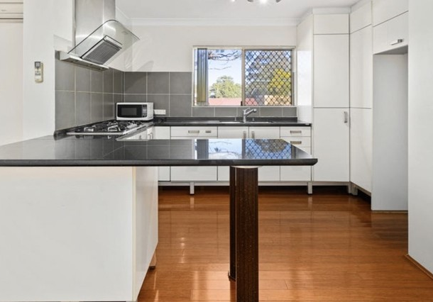 4/24-26 Lansdowne Street, Parramatta NSW 2150