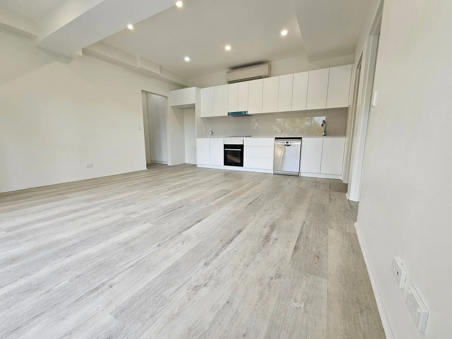 Additional image 8 of 68 Brushwood Drive, Alfords Point NSW 2234