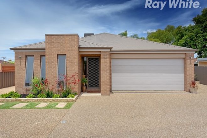 Picture of 2/428 Strang Place, LAVINGTON NSW 2641