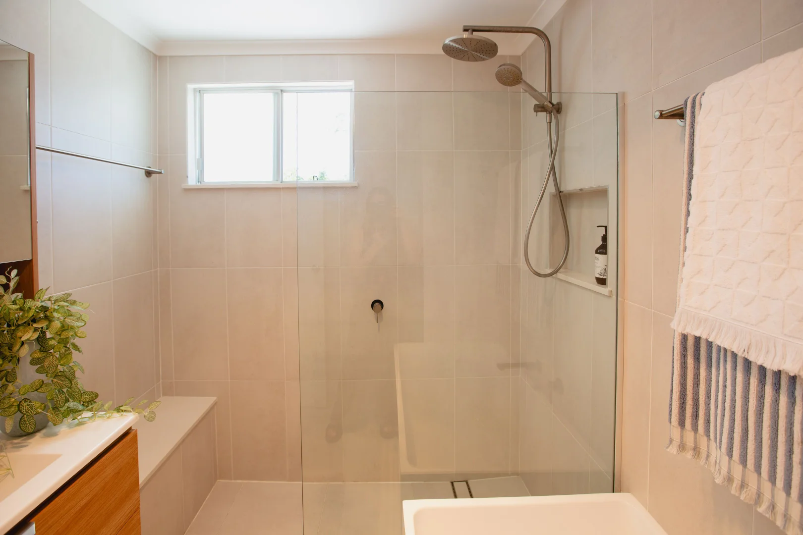 Additional image 11 of 24 Raymond Croker Avenue, Mount Pleasant QLD 4740