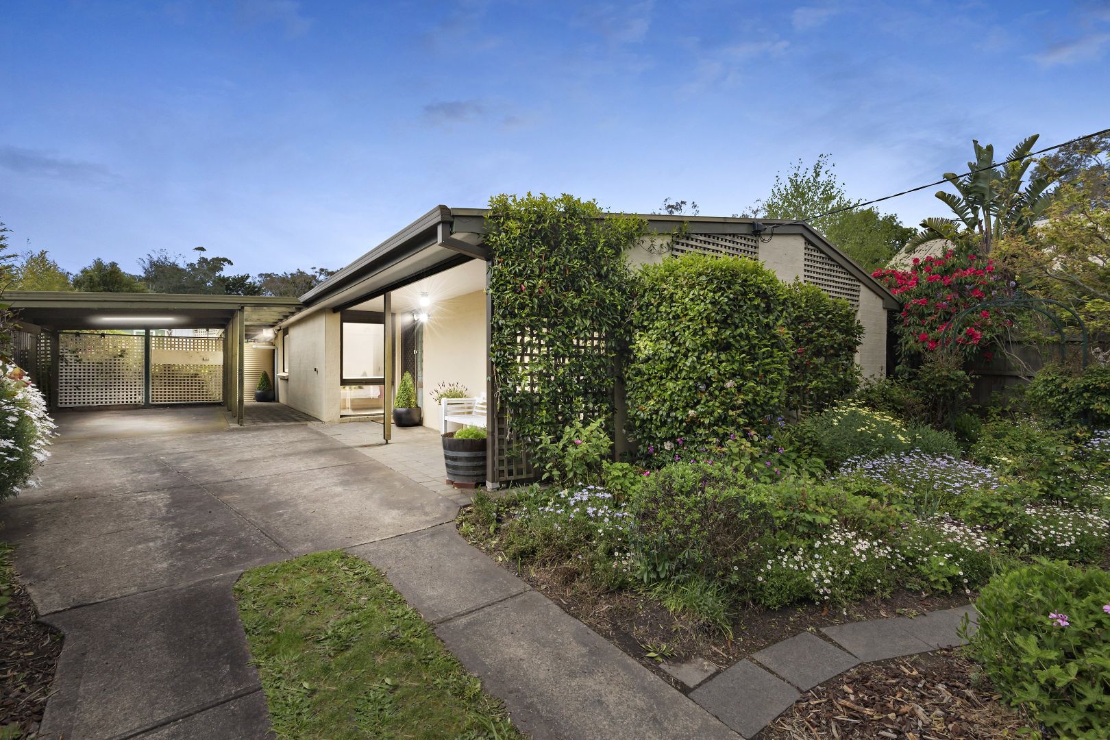 71 Autumn Crescent, Mount Eliza VIC 3930