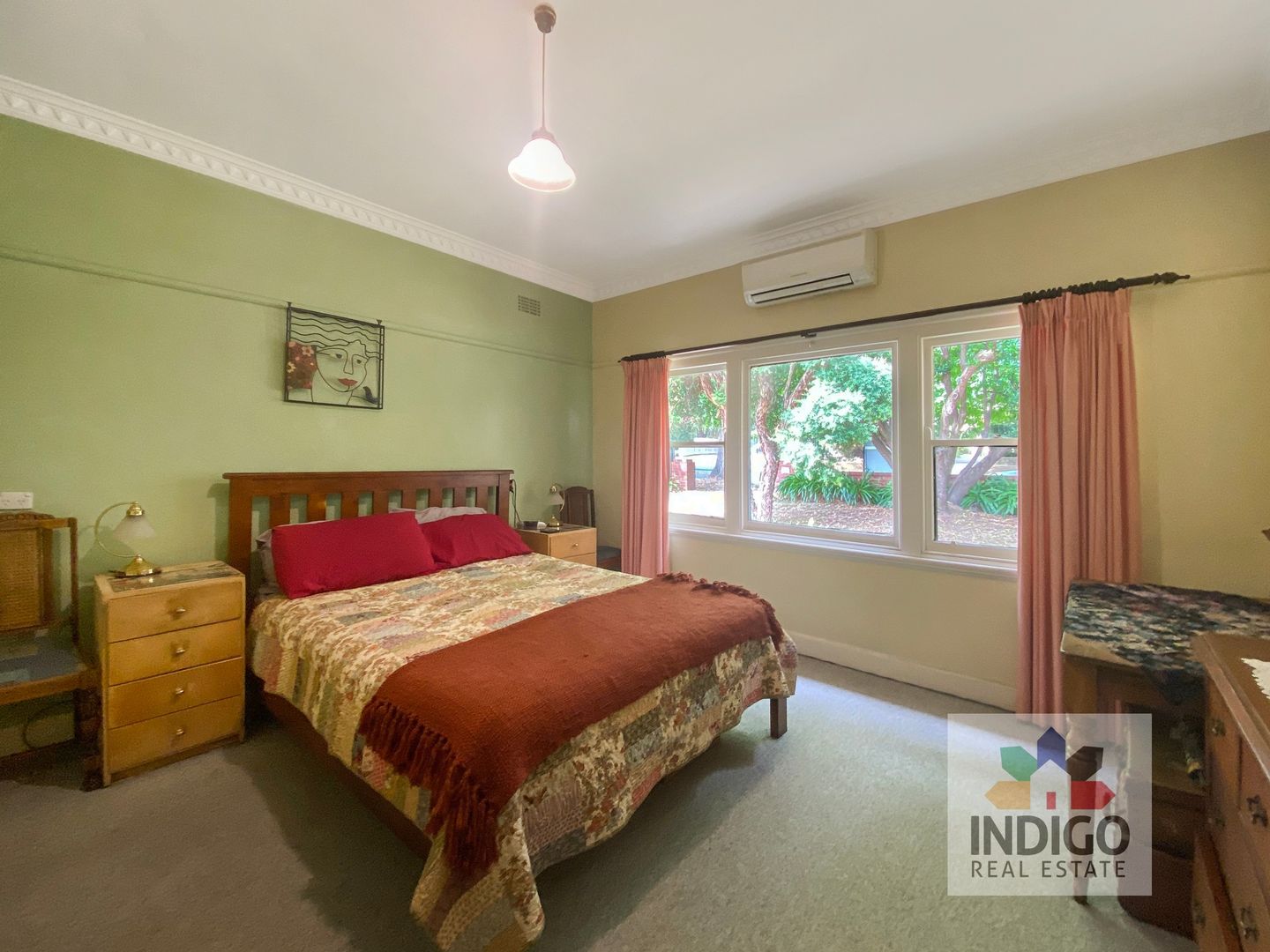 53 Finch Street, Beechworth VIC 3747, Image 2