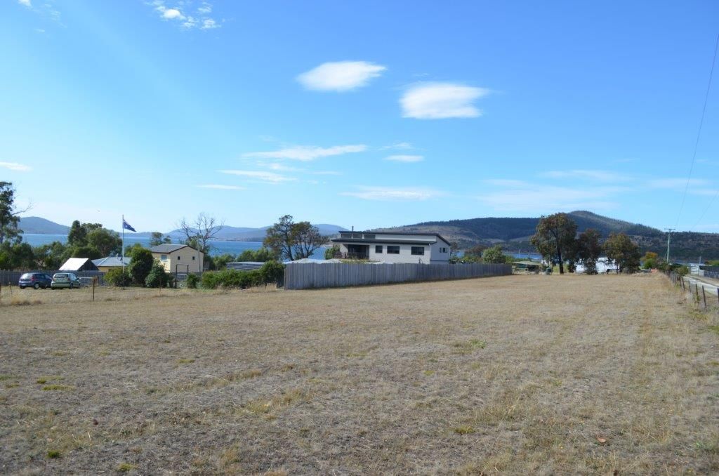 77A Arthur Highway, Dunalley TAS 7177, Image 0