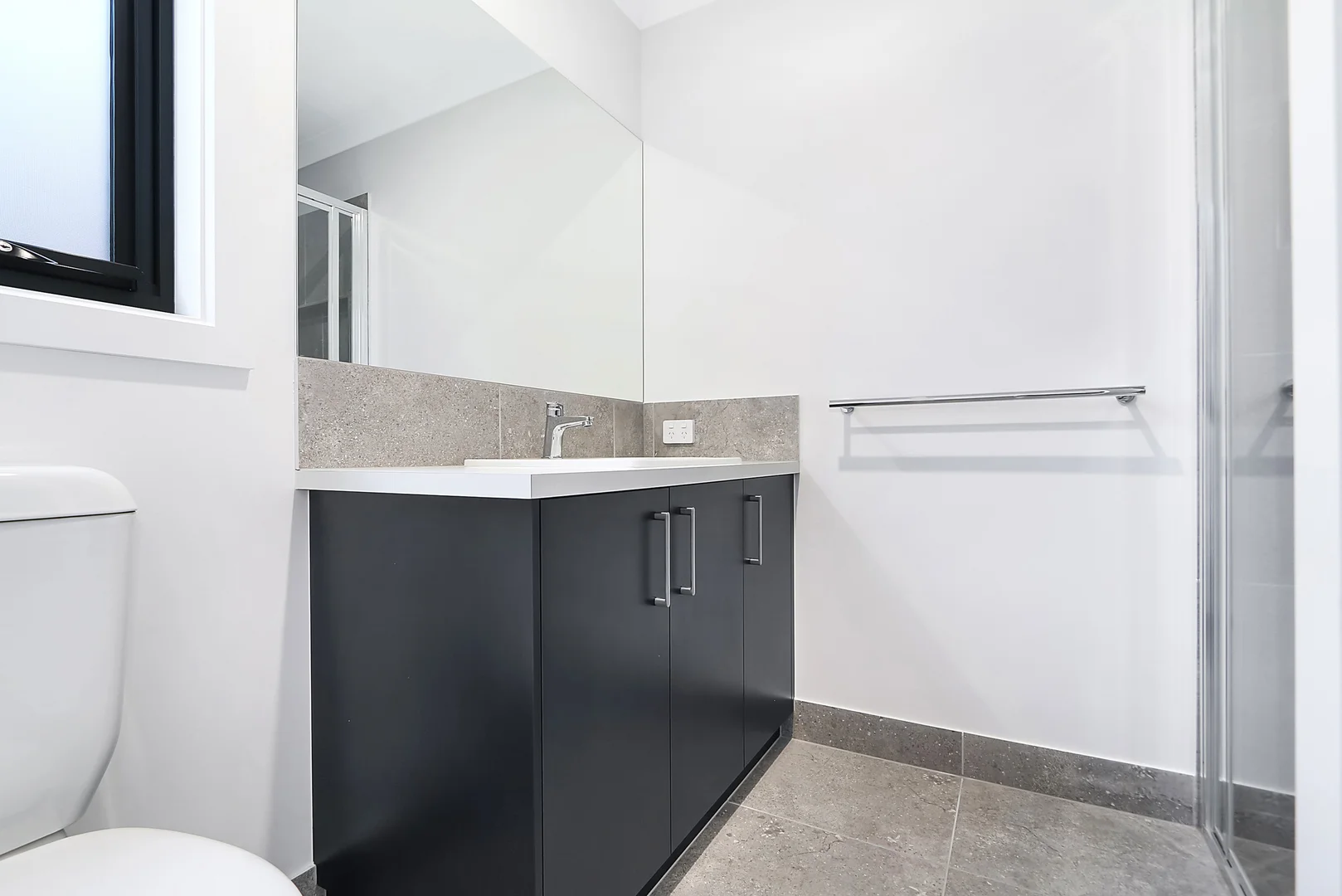 Additional image 7 of 128 Millford Cres, Thurgoona NSW 2640