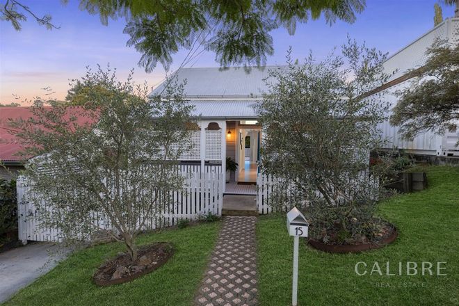 Picture of 15 Cairns Street, RED HILL QLD 4059