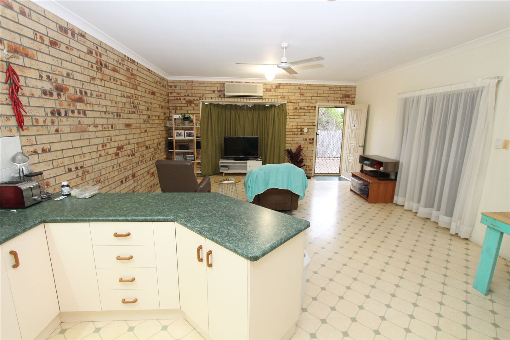 3/68 Munro Street, Ayr QLD 4807, Image 2