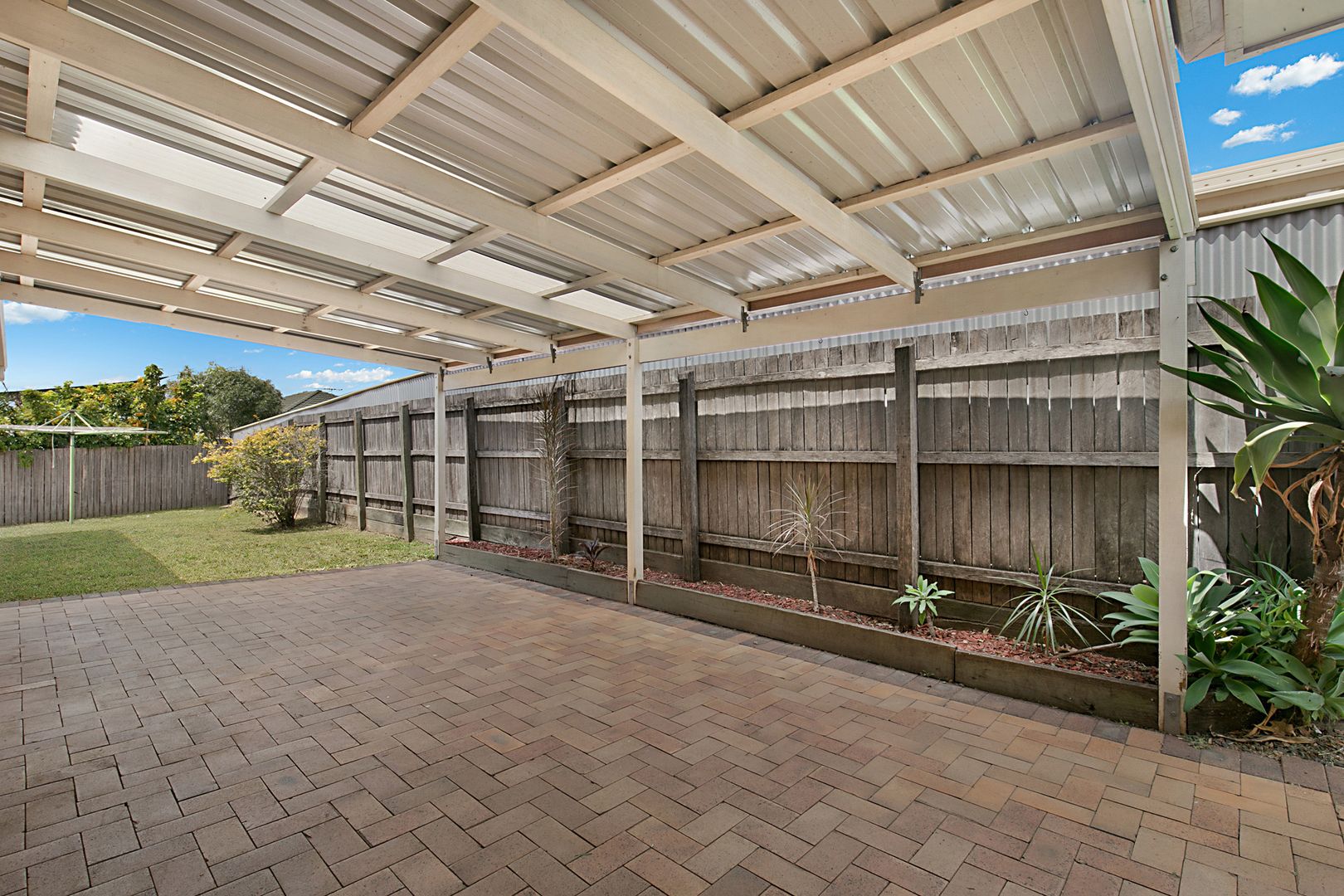 5 Woodrow Place, Marsden QLD 4132, Image 2