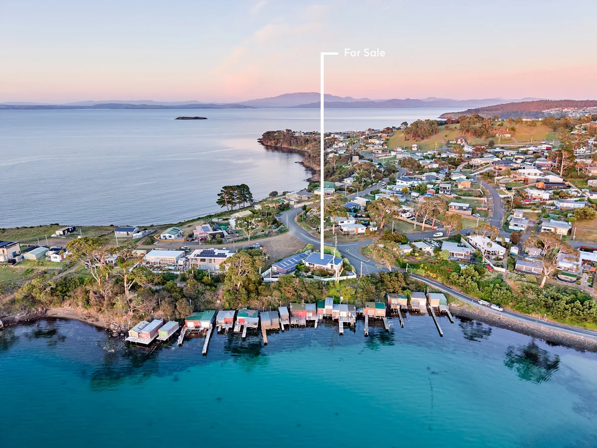 A Simple, Seaside Life - More