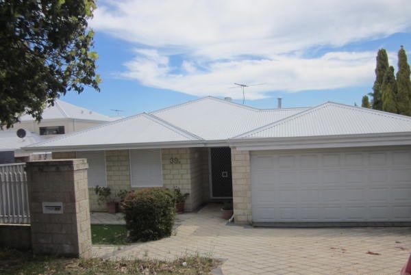 4 bedrooms House in 39A Weaponess Road SCARBOROUGH WA, 6019