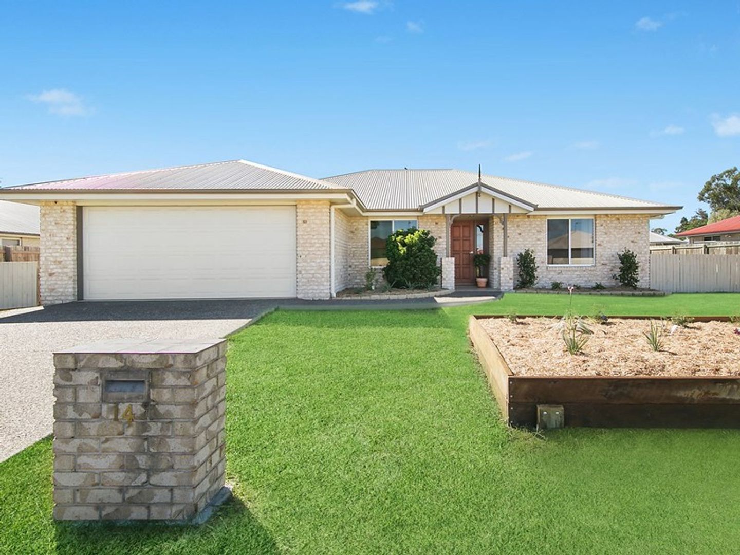 14 Glen Eagles Drive, Dalby Property History & Address Research Domain