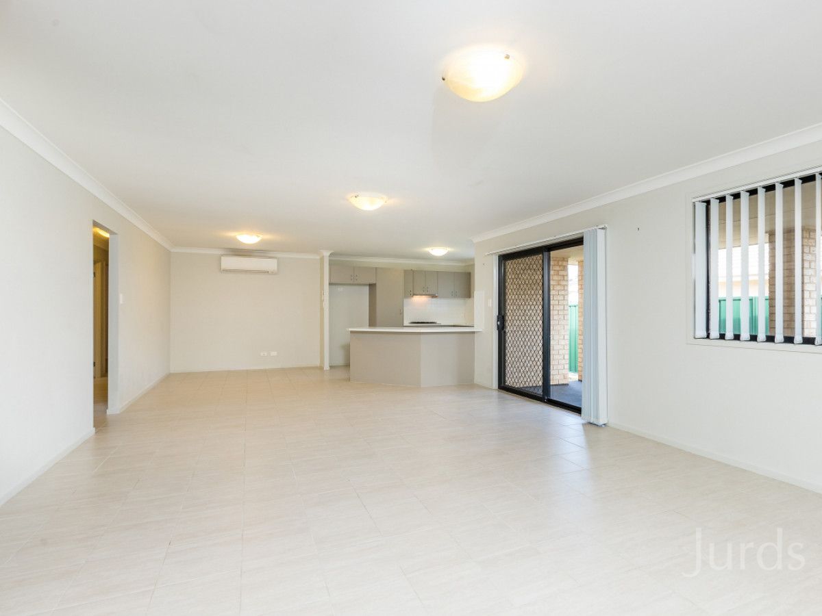 4 Shortland Drive, Rutherford NSW 2320, Image 1
