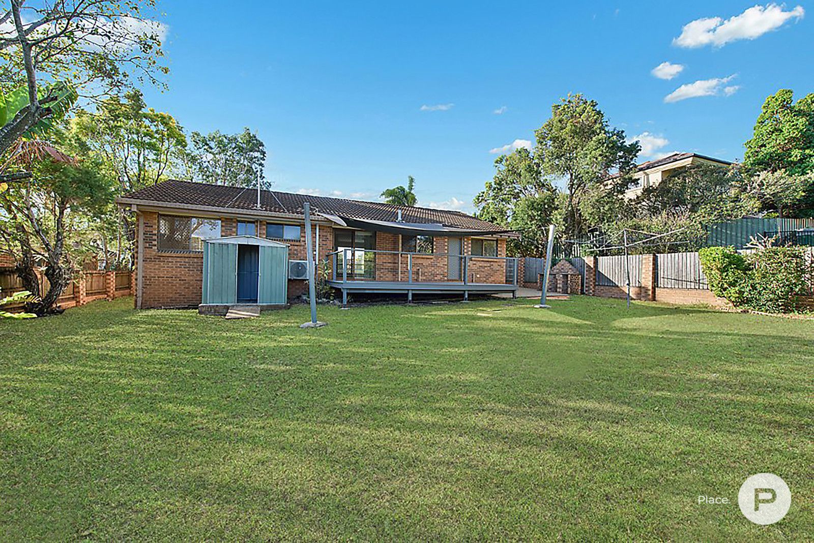 3 bedrooms House in 10 Ballater Street SUNNYBANK HILLS QLD, 4109