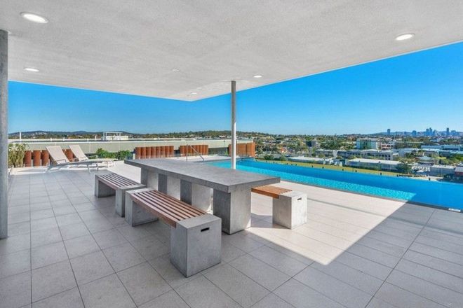 2307/1918 Creek Road Cannon Hill 4170 - Image 4