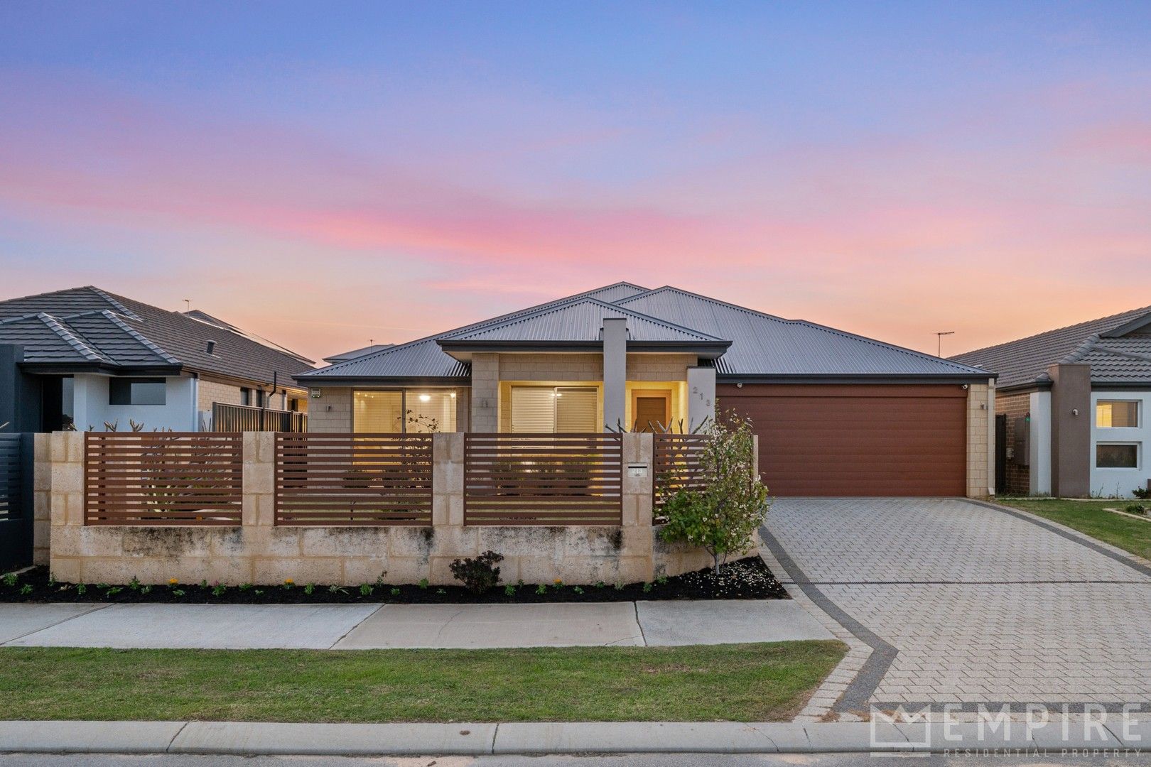 4 bedrooms House in 213 Hamilton Road COOGEE WA, 6166