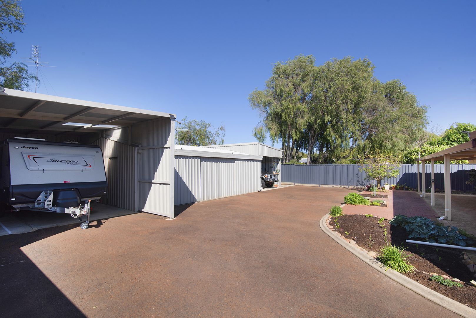 8 Coral Crescent, Broadwater WA 6280, Image 2