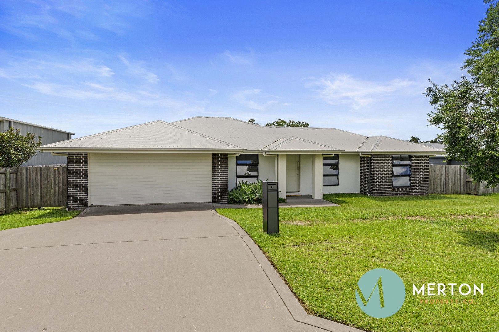 8 Sunburst Place, Southside QLD 4570, Image 0